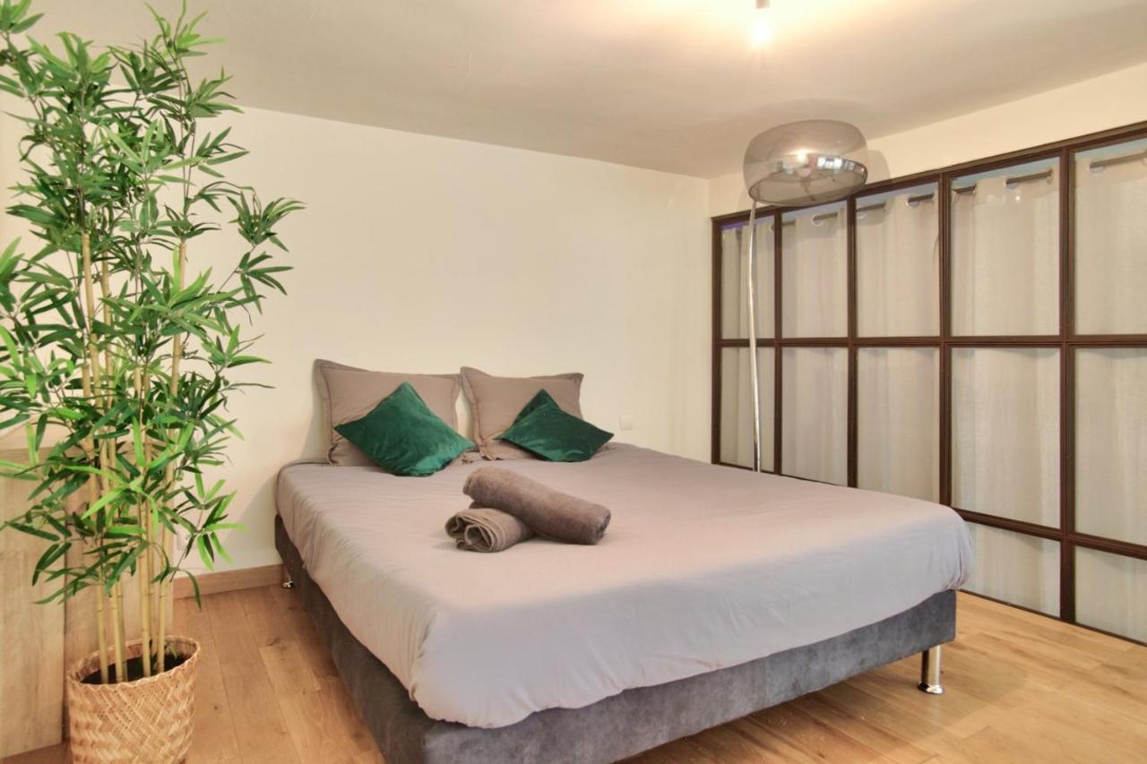 2 Bedrooms Le Marais Nazareth Paris Exterior photo